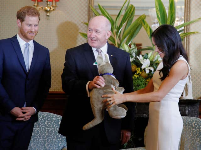Peter Cosgrove with Harry and Meghan