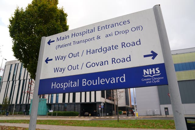 Sign for the Queen Elizabeth Hospital in Glasgow