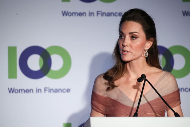 Kate speaks at the fundraiser