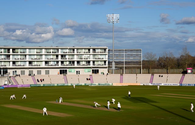 Hampshire v Nottinghamshire – LV= Insurance County Championship – Division One – Day One – The Ageas Bowl