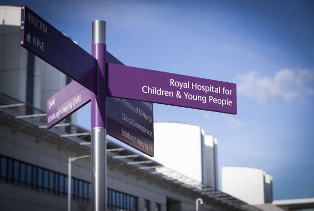 A sign points the way to the Royal Hospital for Children and Young People Edinburgh