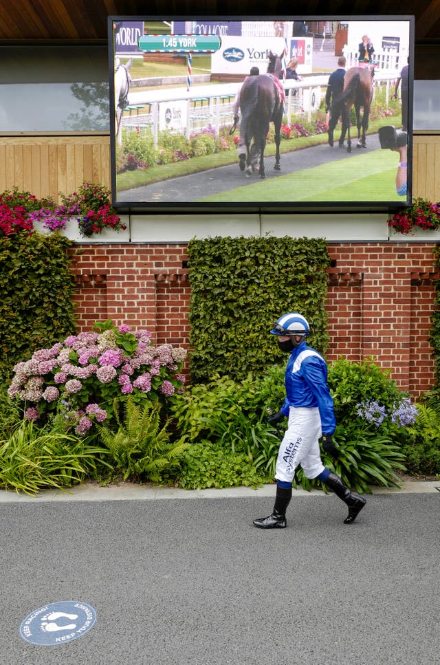 Jim Crowley was most definitely the man to follow at York