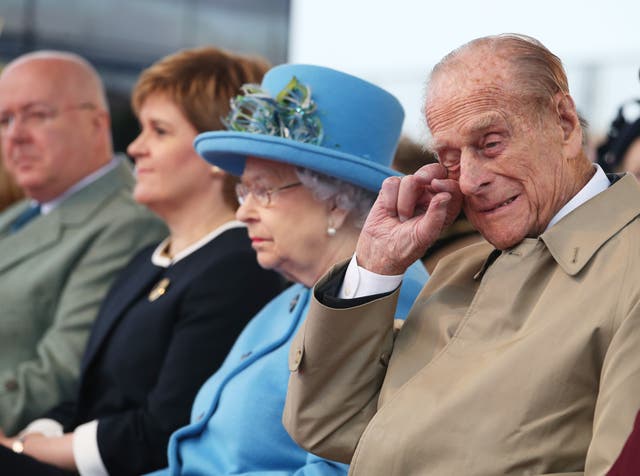 The Queen and the Duke of Edinburgh and First Minister Nicola Sturgeon on the Queensferry Crossing during the official opening (Jane Barlow/PA)
