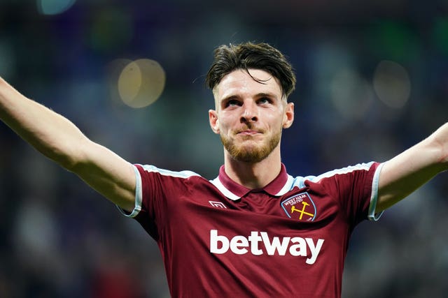West Ham United’s Declan Rice reacts to the fans after being subsituted off during the UEFA Europa League quarter final