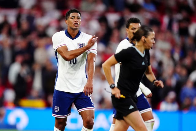 England’s Jude Bellingham gestures to referee Stephanie Frappart after his goal is disallowed