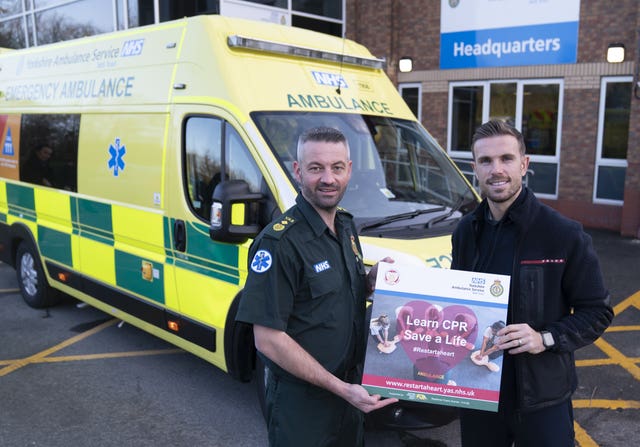 Jordan Henderson visits Yorkshire Ambulance Service