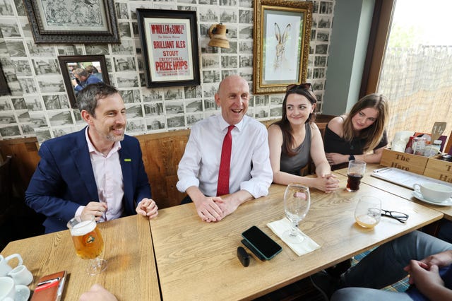Chancellor John Healey during a visit to the Hare pub in Harlow, Essex, to highlight the work the Government is doing to support the industry 