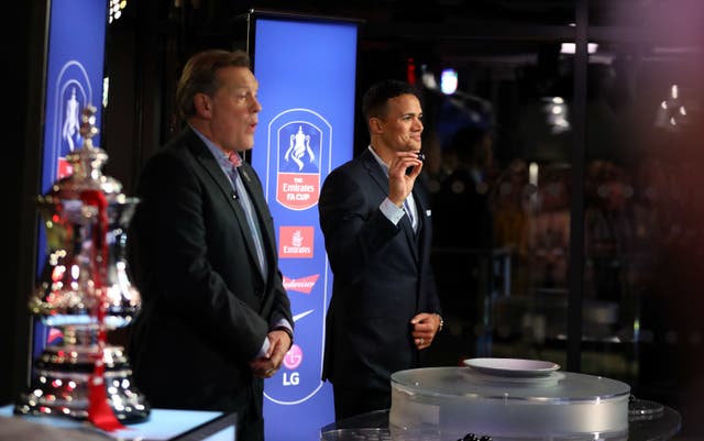 Jermaine Jenas and Glenn Hoddle during the 2017/18 FA Cup third round draw