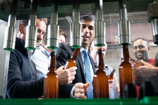 Prime Minister Rishi Sunak meets members of staff at the Vale of Glamorgan Brewery