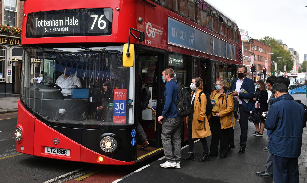 London Underground and bus fares to increase from next month The