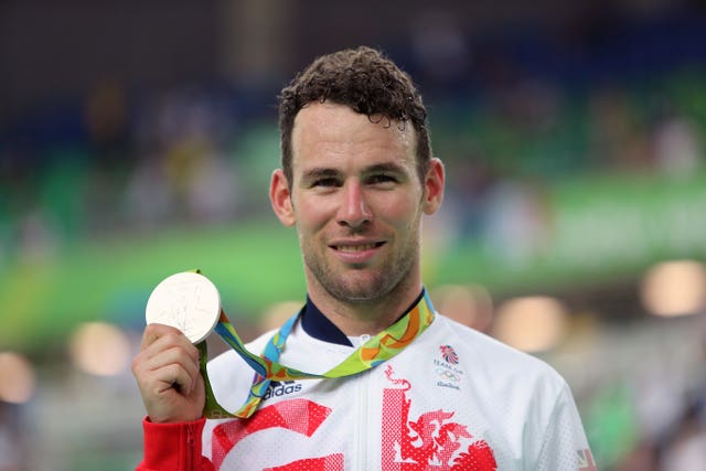 Great Britain’s Mark Cavendish with his silver medal following the Men’s Omnium at the Rio Olympics