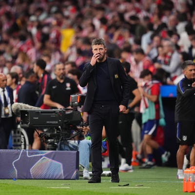 Pressure on Michael Carrick grows as 10-man Man Utd beaten at Atletico Madrid