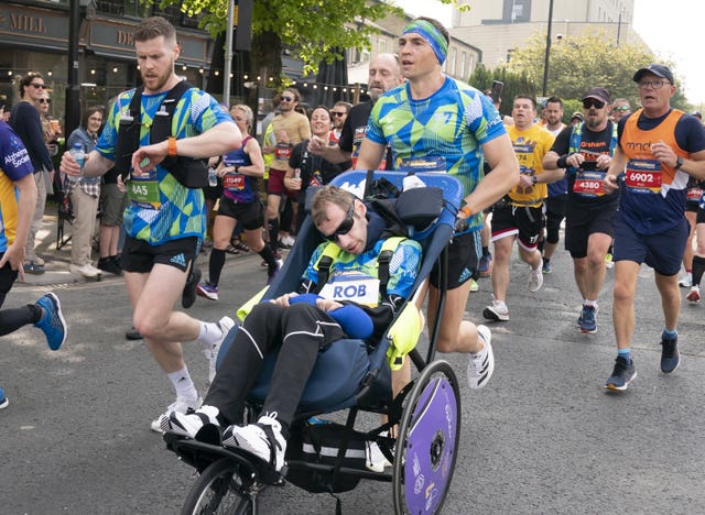 Rob Burrow and Kevin Sinfield (right) during the 2023 Rob Burrow Leeds Marathon