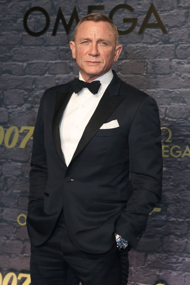 Daniel Craig