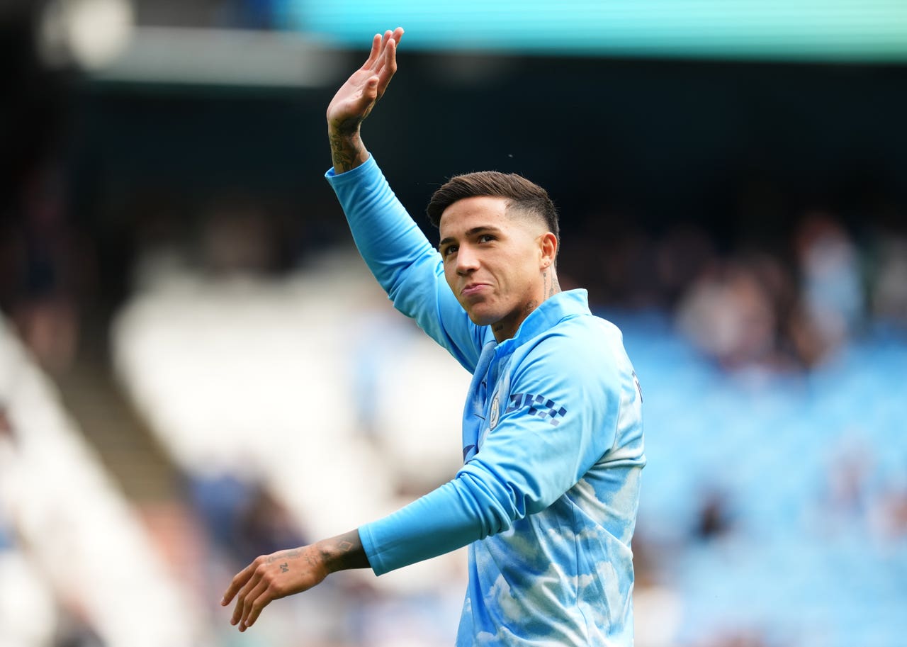 Enzo Fernandez Makes Man City Debut After Late Issue For Nico O Reilly enzo-fernandez-makes-man-city-debut-after-late-issue-for-nico-o-reilly