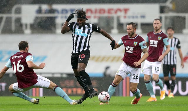 Allan Saint-Maximin, centre