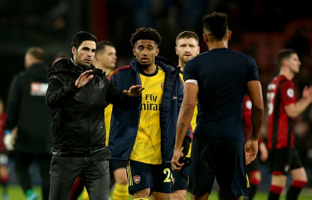 Mikel Arteta hopes to keep Pierre-Emerick Aubameyang 