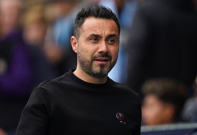 Roberto De Zerbi celebrated a maiden win as Brighton boss 