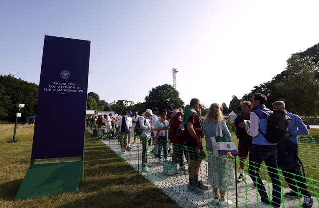 Wimbledon Queue