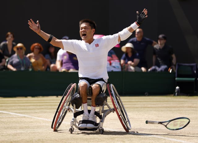 Shingo Kunieda completed the 'Golden Slam' by beating Britain's Alfie Hewett in a thrilling men's wheelchair singles final 