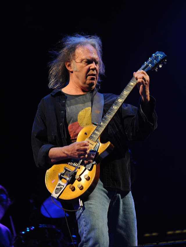 Neil Young turns down Glastonbury Festival