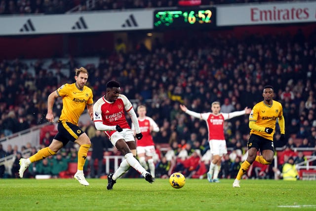Arsenal’s Eddie Nketiah shoots