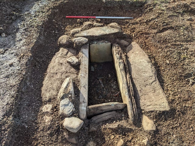 The cist after discovery 