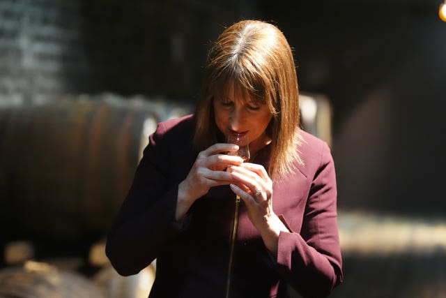 Rachel Reeves visit to Glenkinchie Whisky Distillery